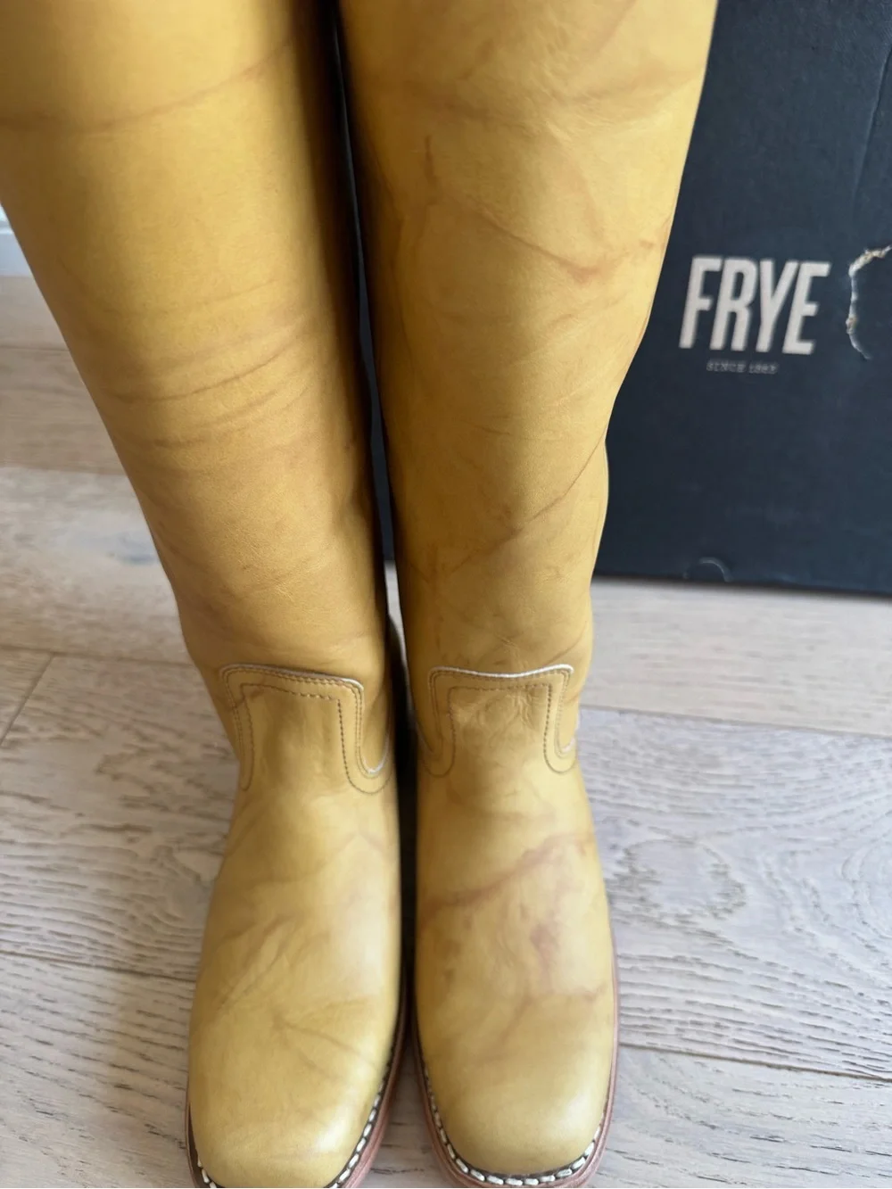 NEW FRYE Campus 14L Boots in Banana Sz: 9.5 Genuine Leather Tall Boots $498